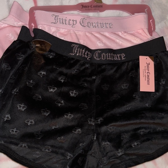 Juicy Couture Other - Juicy Couture super soft velour bling embossed short set